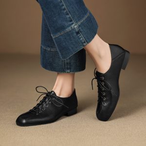Deep Mouth Flat Shoes with Cross Straps and Bow - Women's Retro Low Heel Square Toe