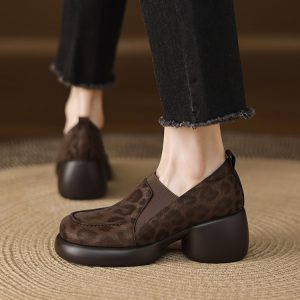Deep Mouth High Heel Pumps in Dark Brown